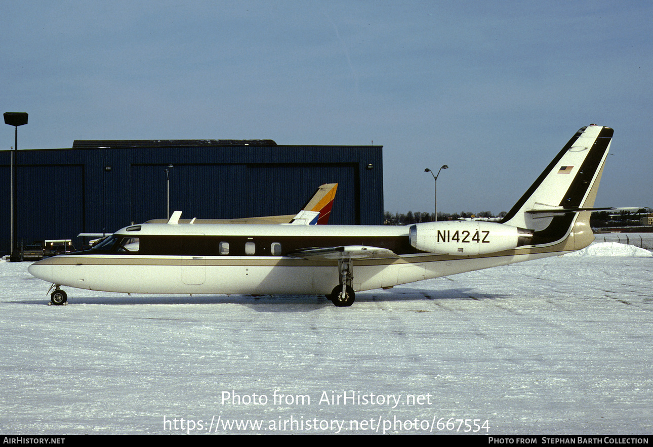 Aircraft Photo of N1424Z | Aero Commander 1121 Jet Commander | AirHistory.net #667554