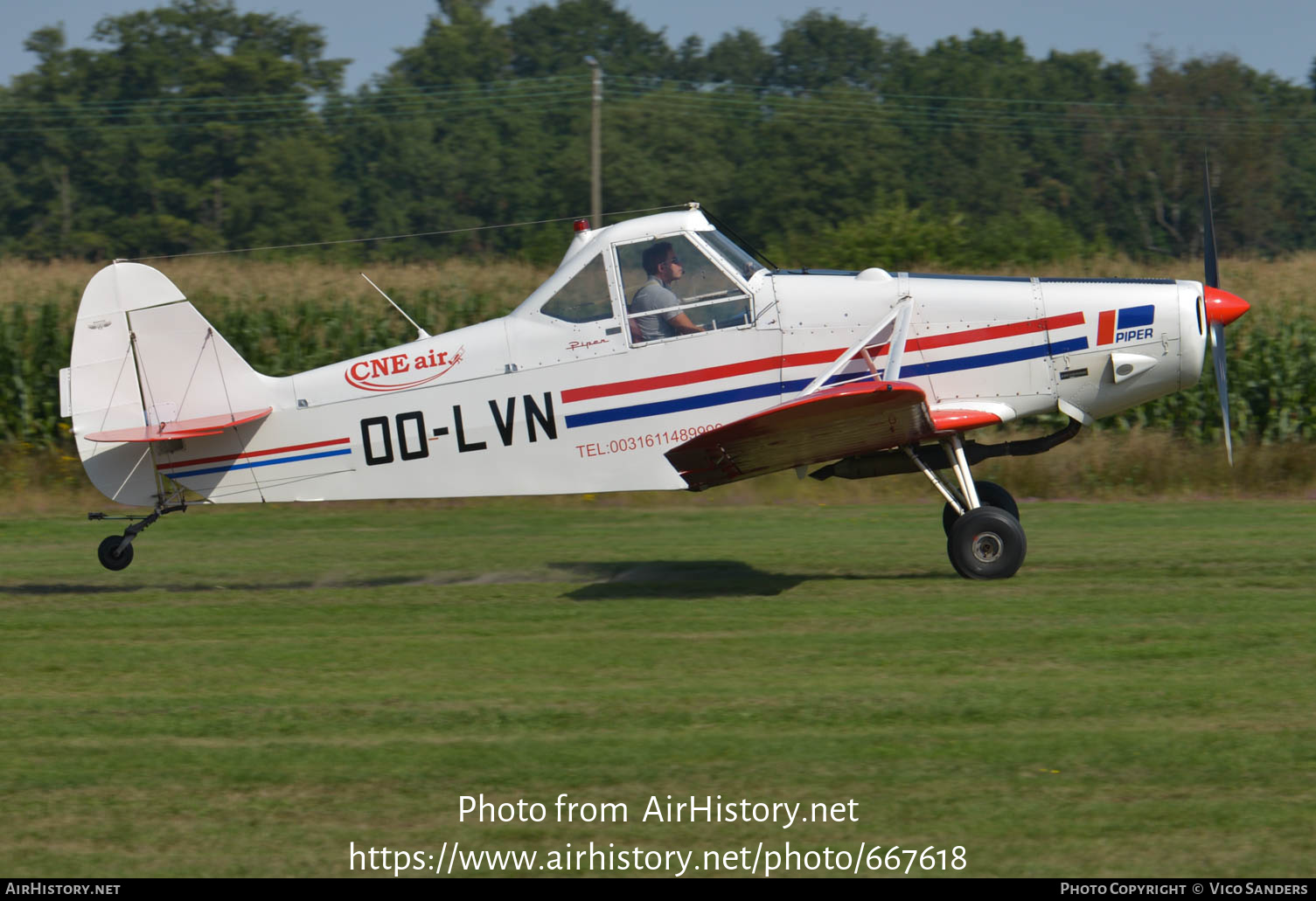 Aircraft Photo of OO-LVN | Piper PA-25-235 Pawnee 235 | CNE Air | AirHistory.net #667618