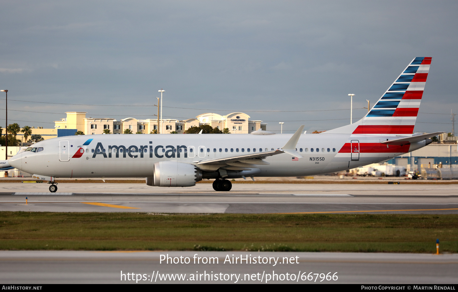 Aircraft Photo of N315SD | Boeing 737-8 Max 8 | American Airlines | AirHistory.net #667966