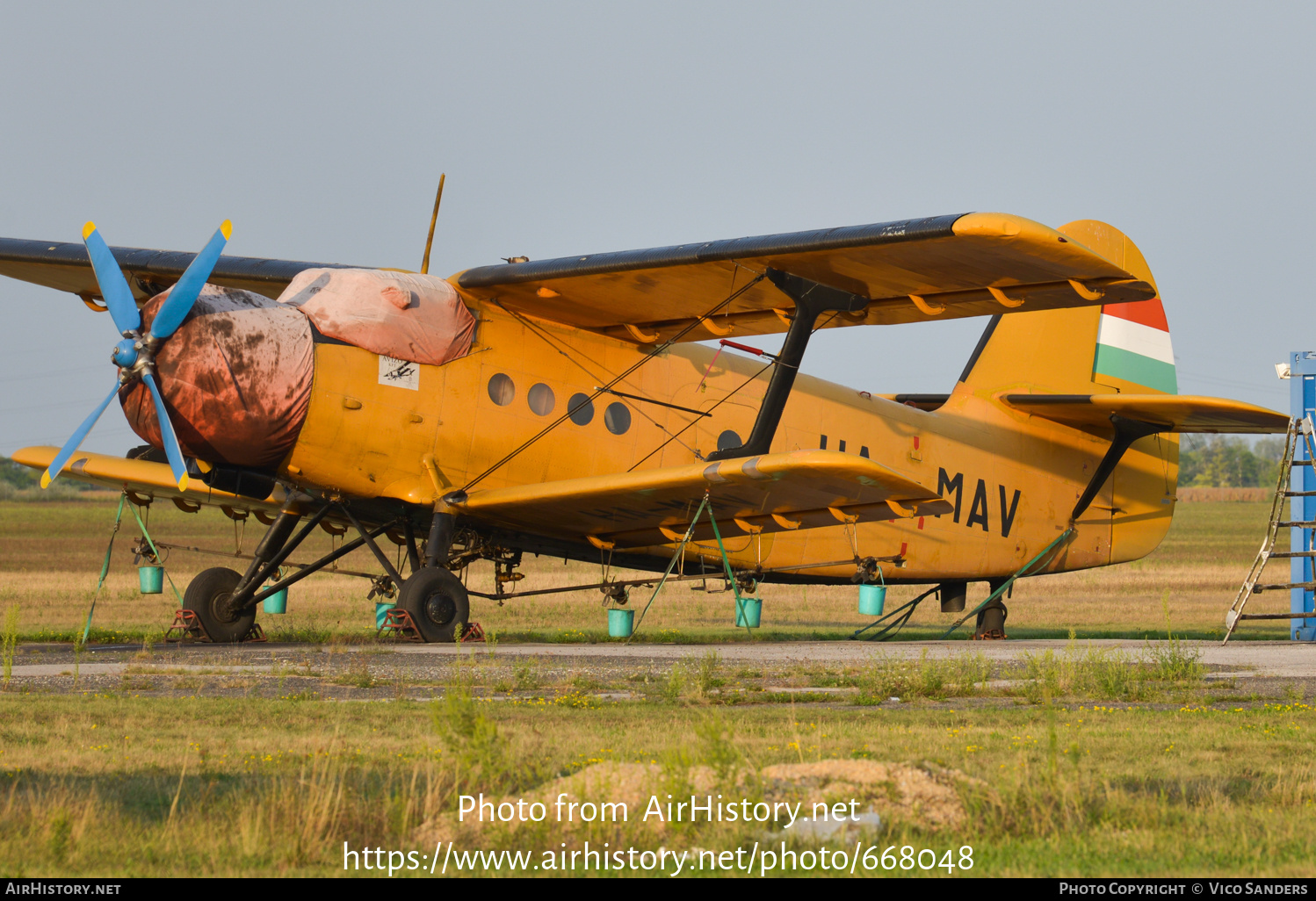 Aircraft Photo of HA-MAV | Antonov An-2R | AirHistory.net #668048