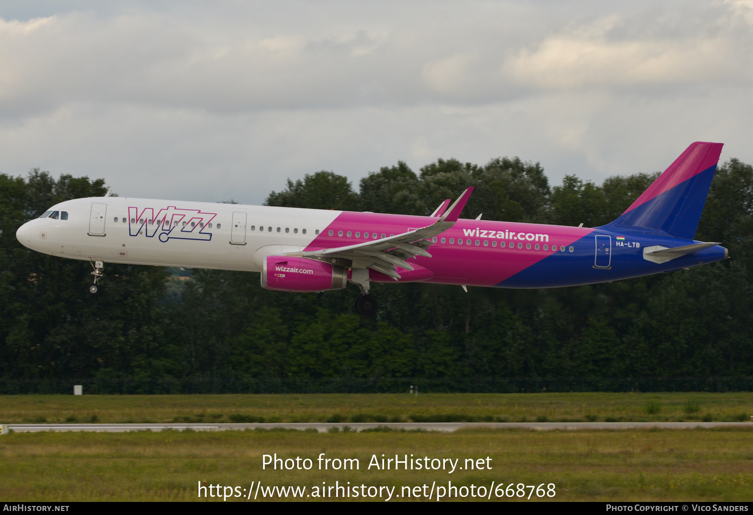 Aircraft Photo of HA-LTB | Airbus A321-231 | Wizz Air | AirHistory.net #668768