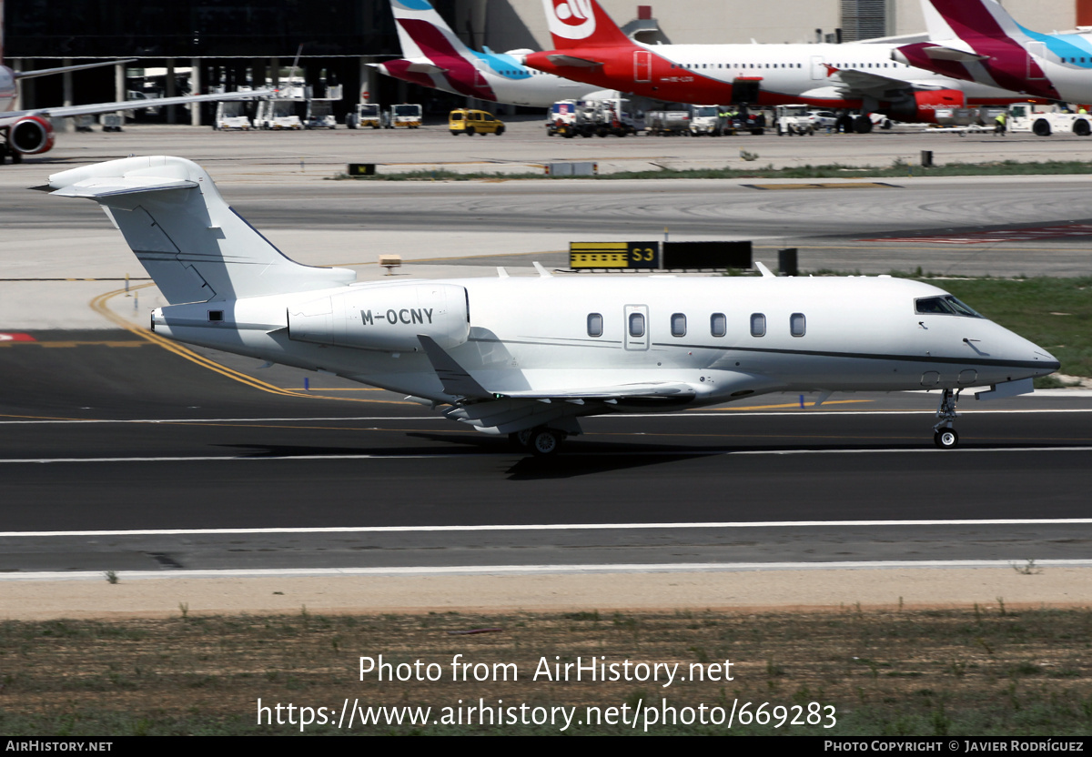 Aircraft Photo of M-OCNY | Bombardier Challenger 350 (BD-100-1A10) | AirHistory.net #669283