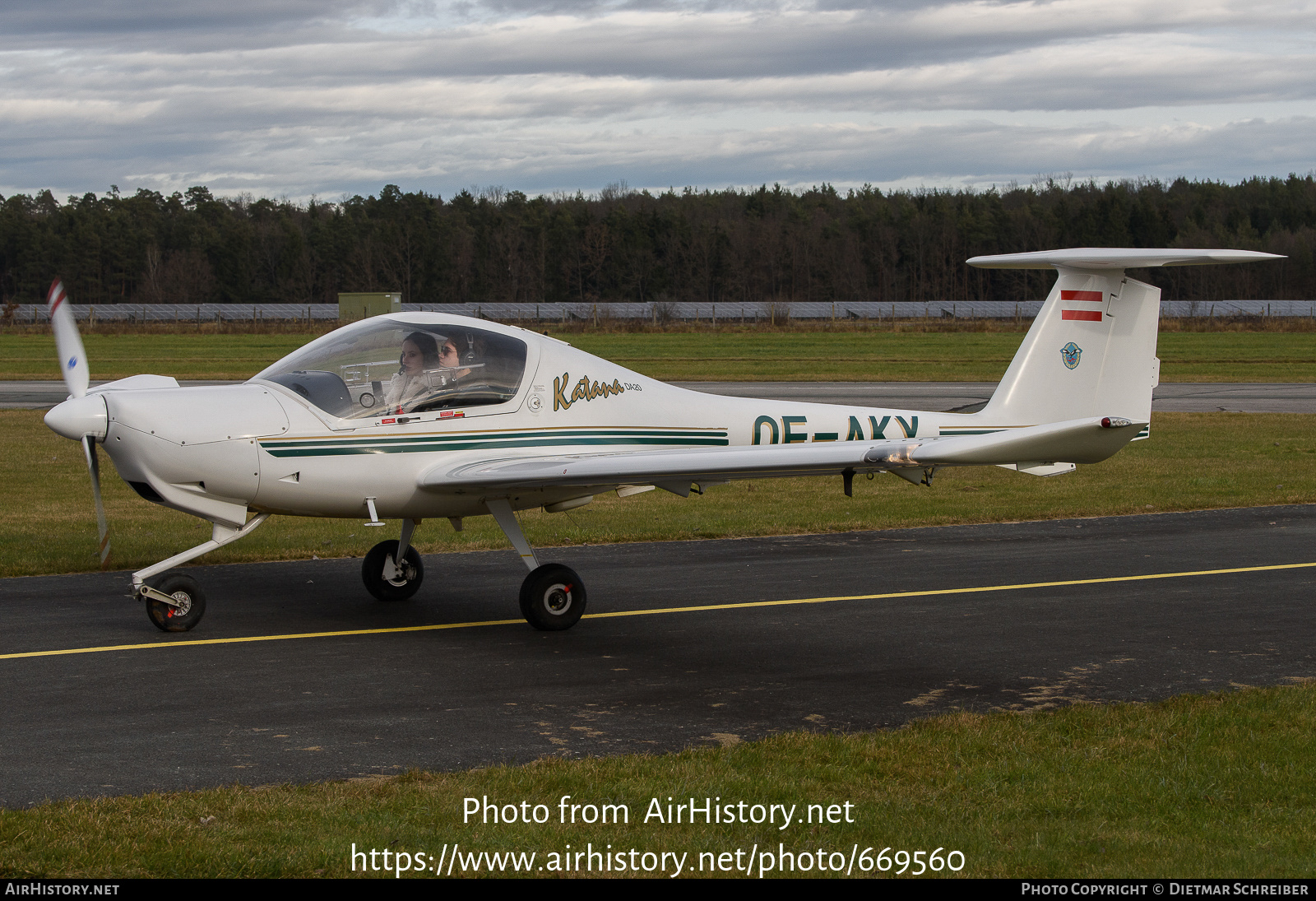 Aircraft Photo of OE-AKY | Diamond DA20A-1 Katana | AirHistory.net #669560