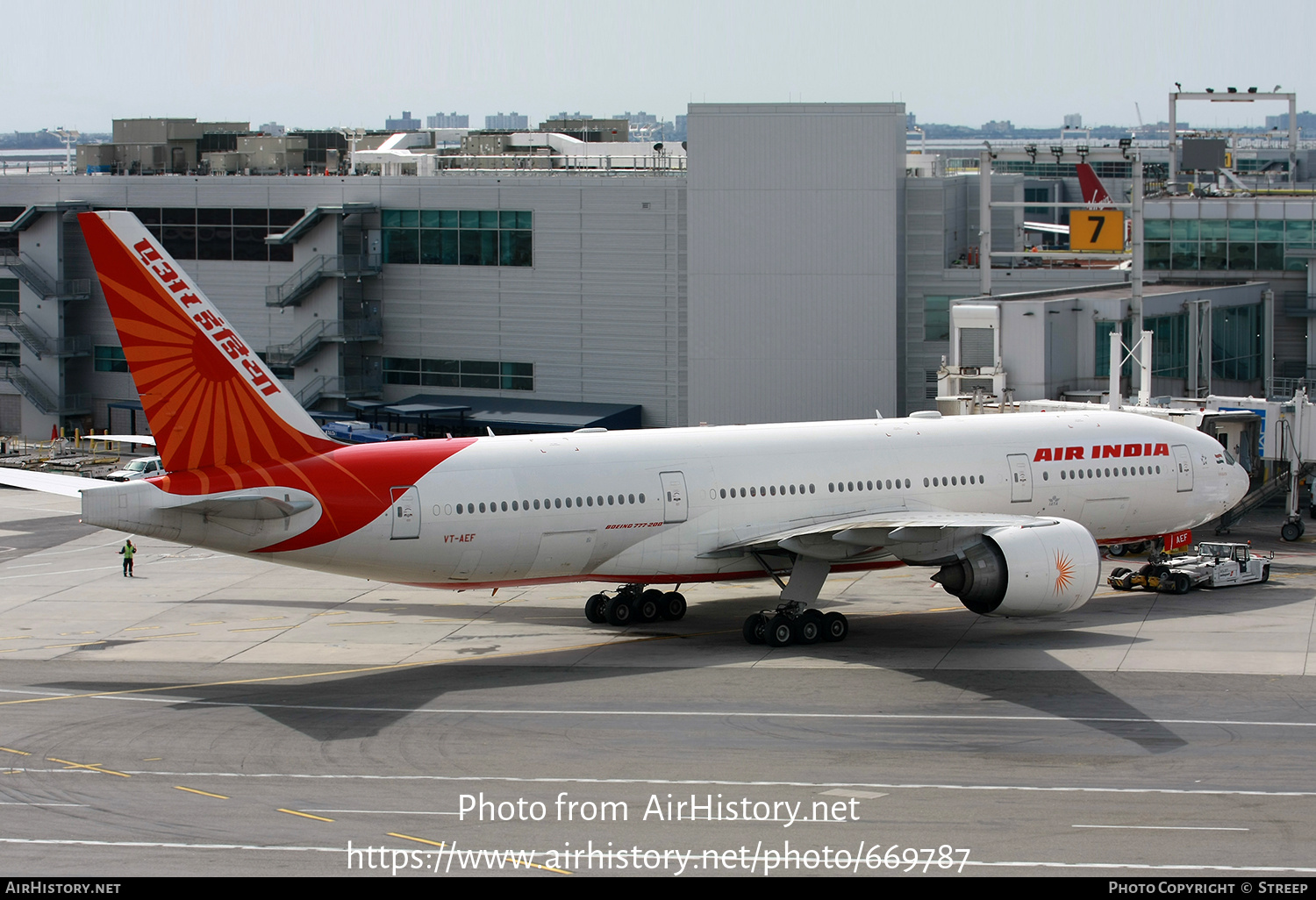 Aircraft Photo of VT-AEF | Boeing 777-232/LR | Air India | AirHistory.net #669787