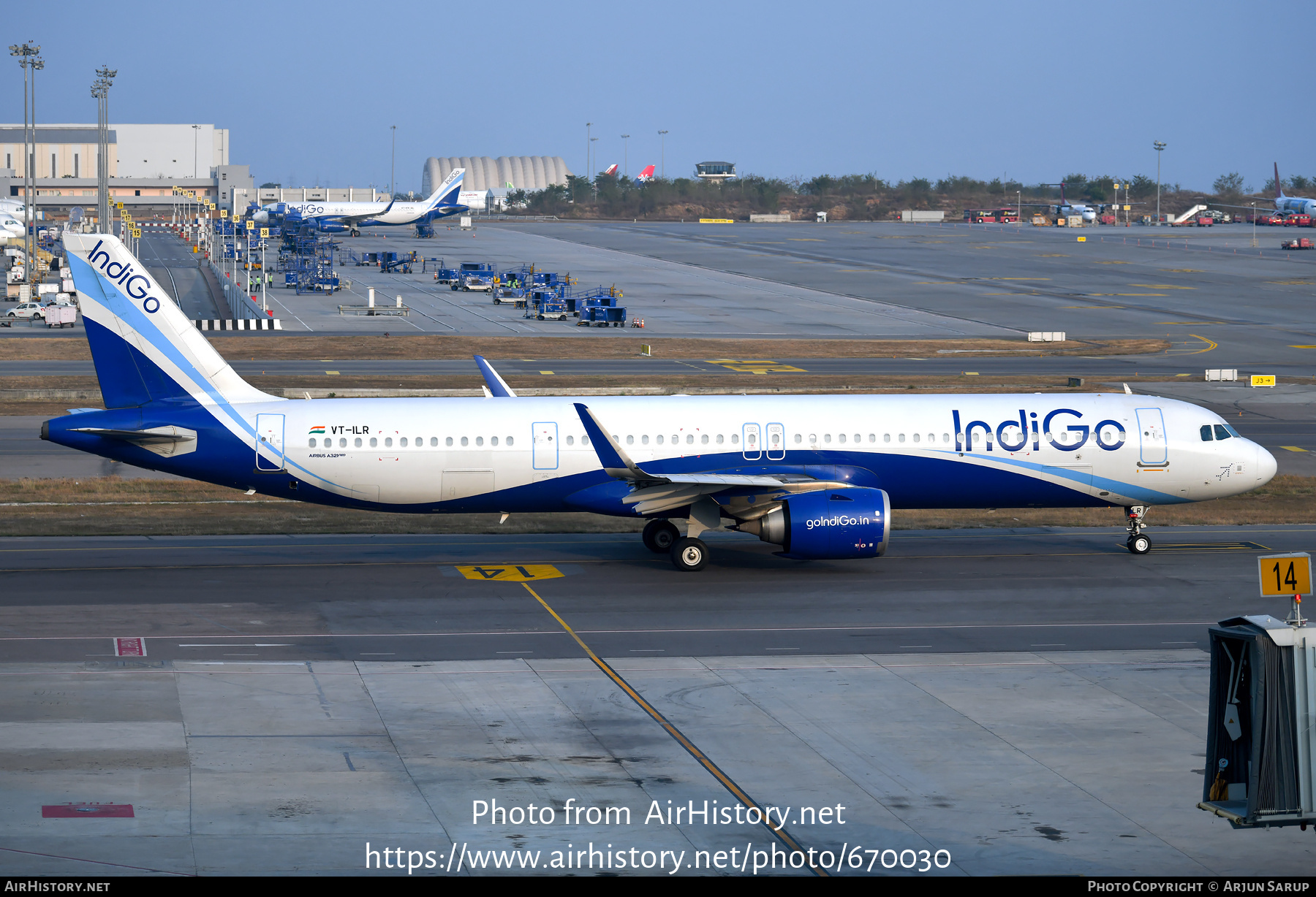 Aircraft Photo of VT-ILR | Airbus A321-252NX | IndiGo | AirHistory.net #670030