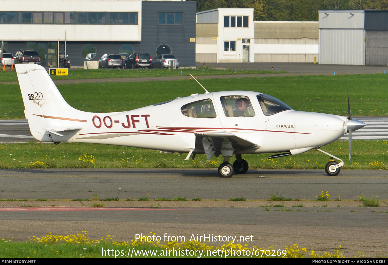 Aircraft Photo of OO-JFT | Cirrus SR-20 G2 | AirHistory.net #670269