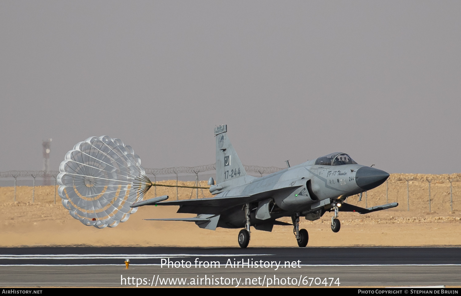 Aircraft Photo of 17-244 | Chengdu-Pakistan JF-17B Thunder | Pakistan - Air Force | AirHistory.net #670474