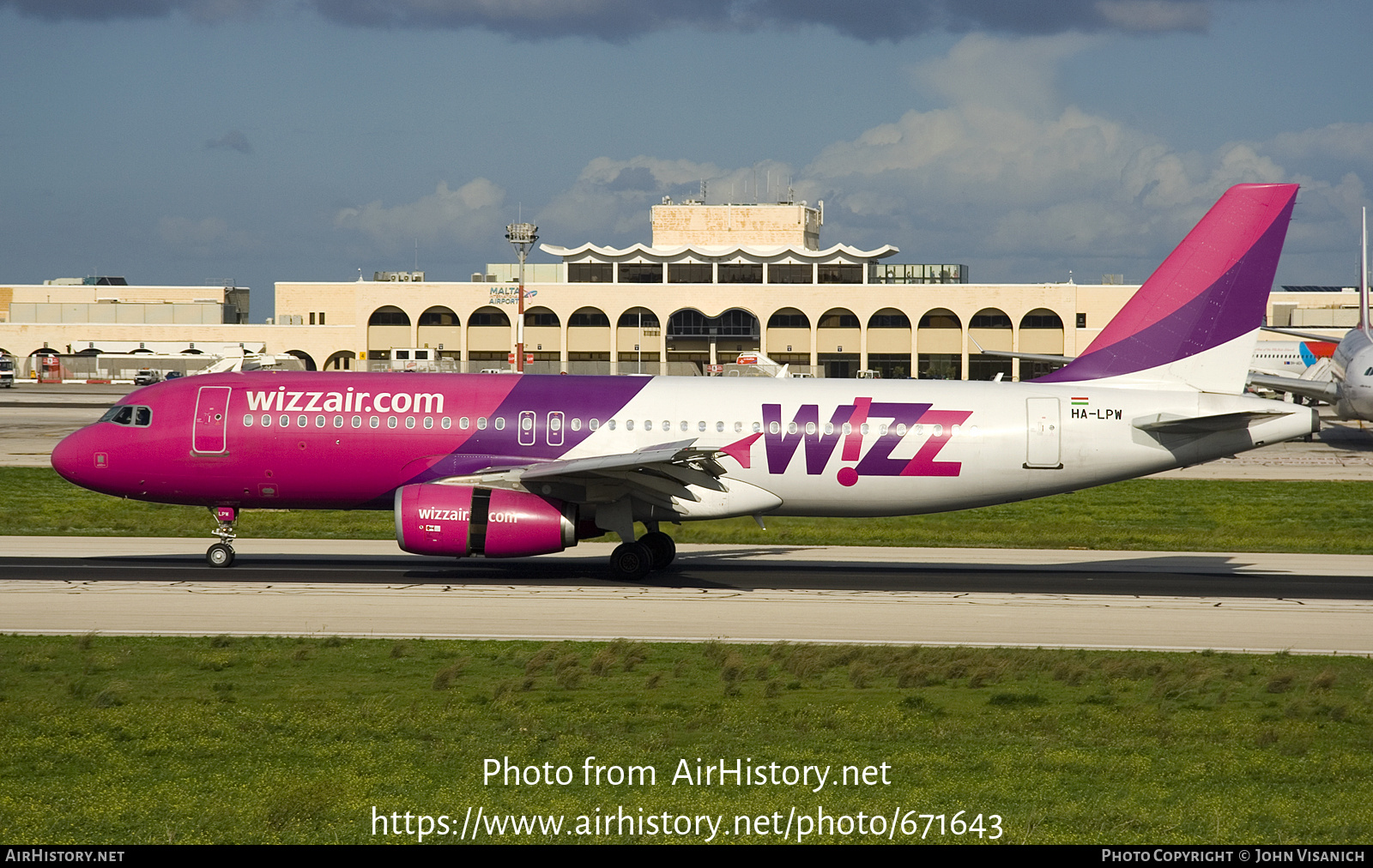 Aircraft Photo of HA-LPW | Airbus A320-232 | Wizz Air | AirHistory.net #671643