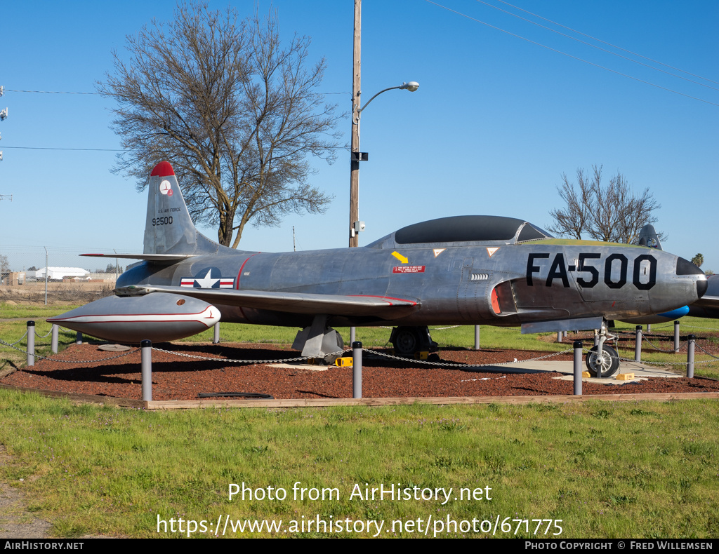 Aircraft Photo of 49-2500 / 92500 | Lockheed EF-94A Starfire | USA - Air Force | AirHistory.net #671775