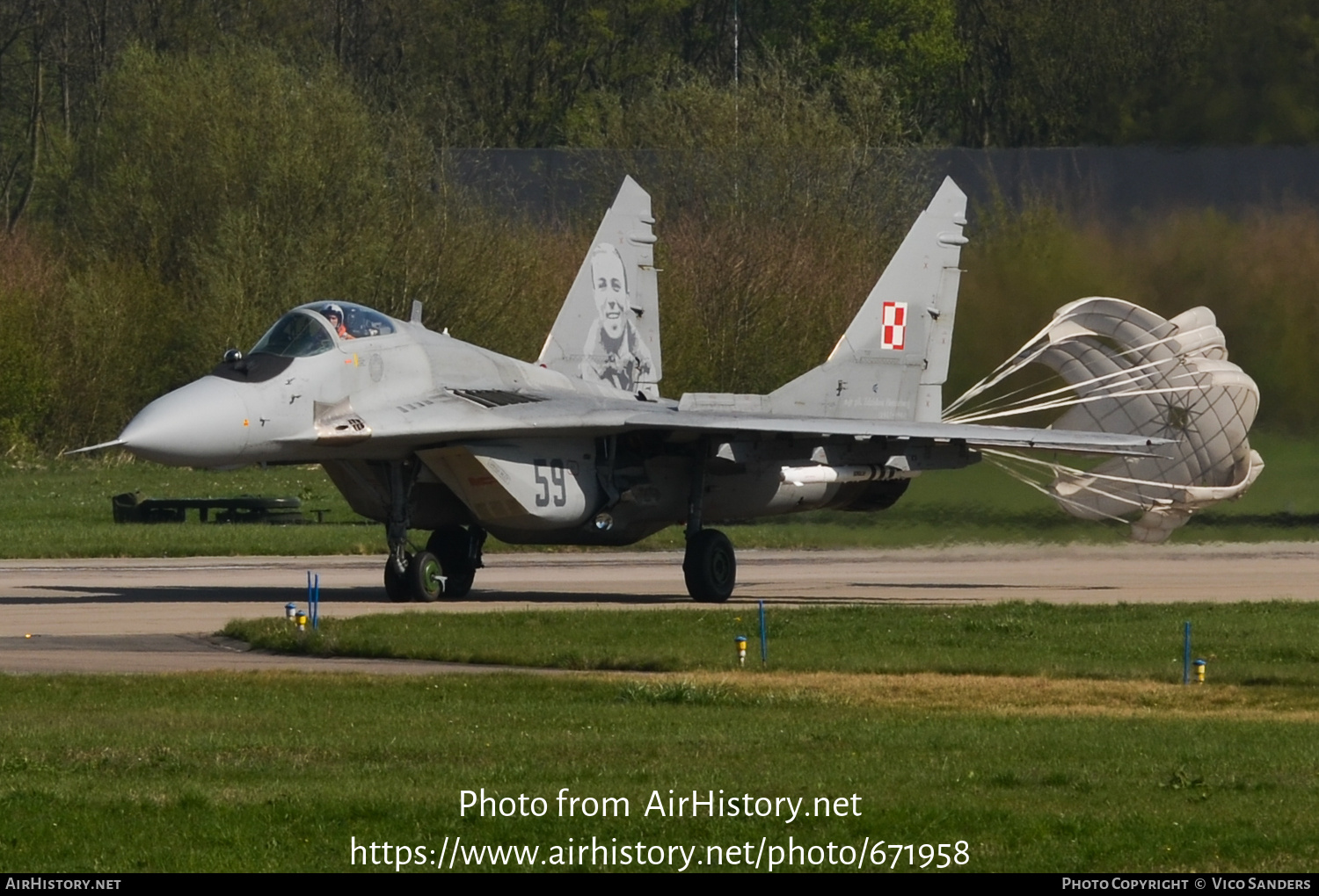 Aircraft Photo of 59 | Mikoyan-Gurevich MiG-29M | Poland - Air Force | AirHistory.net #671958