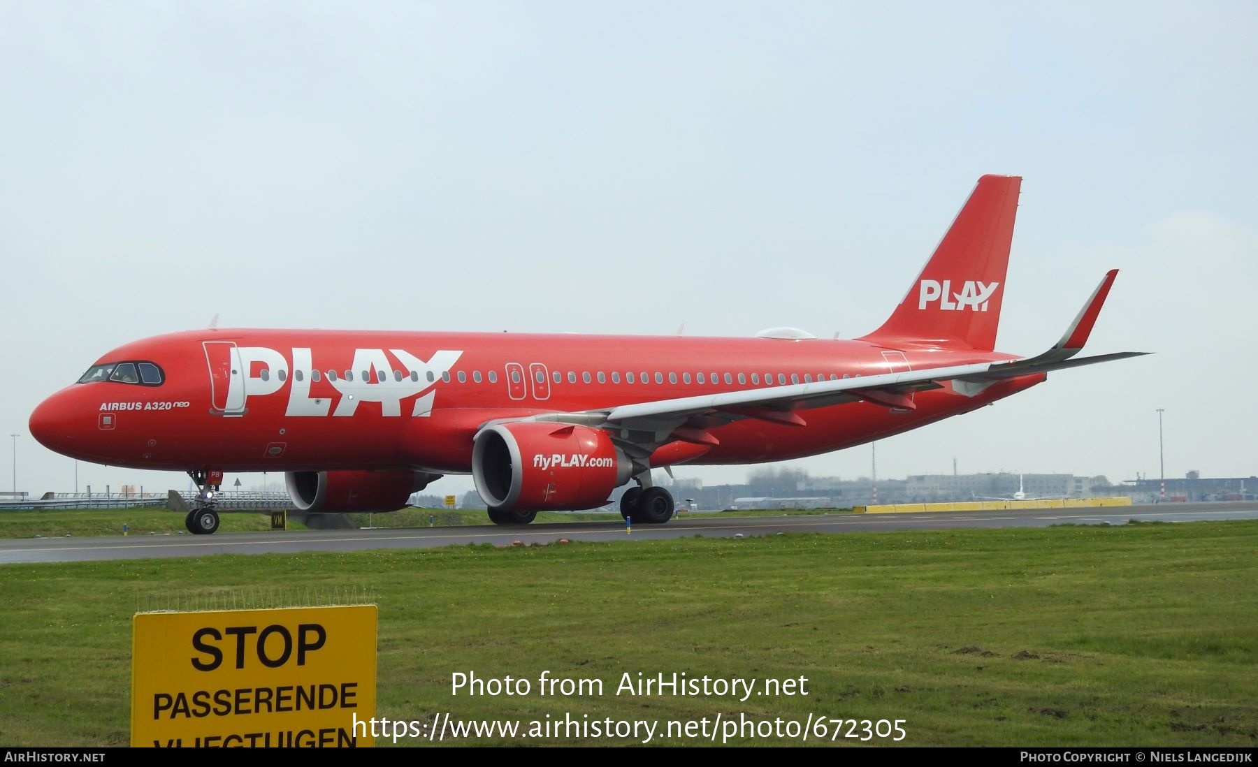 Aircraft Photo of TF-PPB | Airbus A320-251N | Play | AirHistory.net #672305