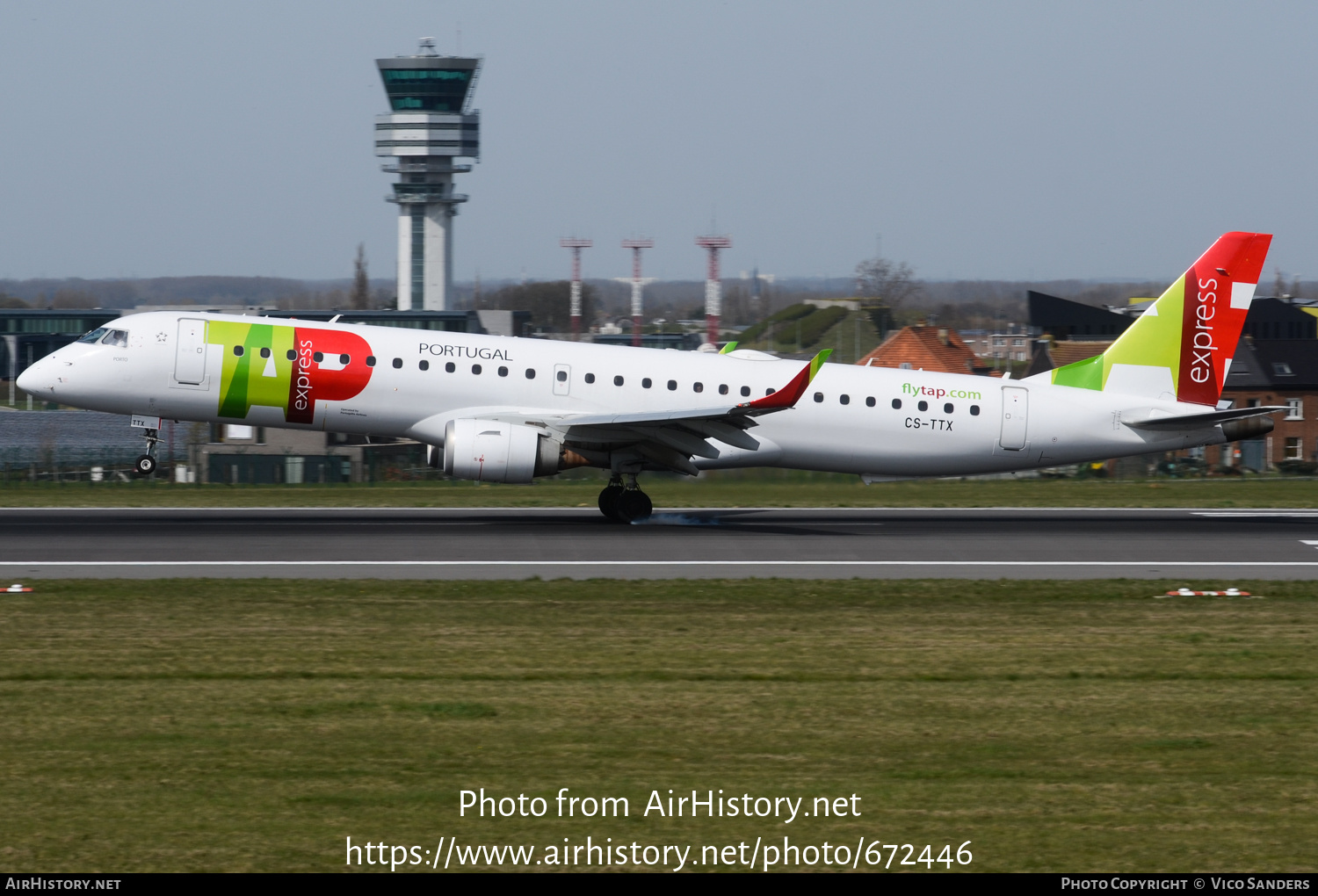 Aircraft Photo of CS-TTX | Embraer 195AR (ERJ-190-200IGW) | TAP Air Portugal Express | AirHistory.net #672446