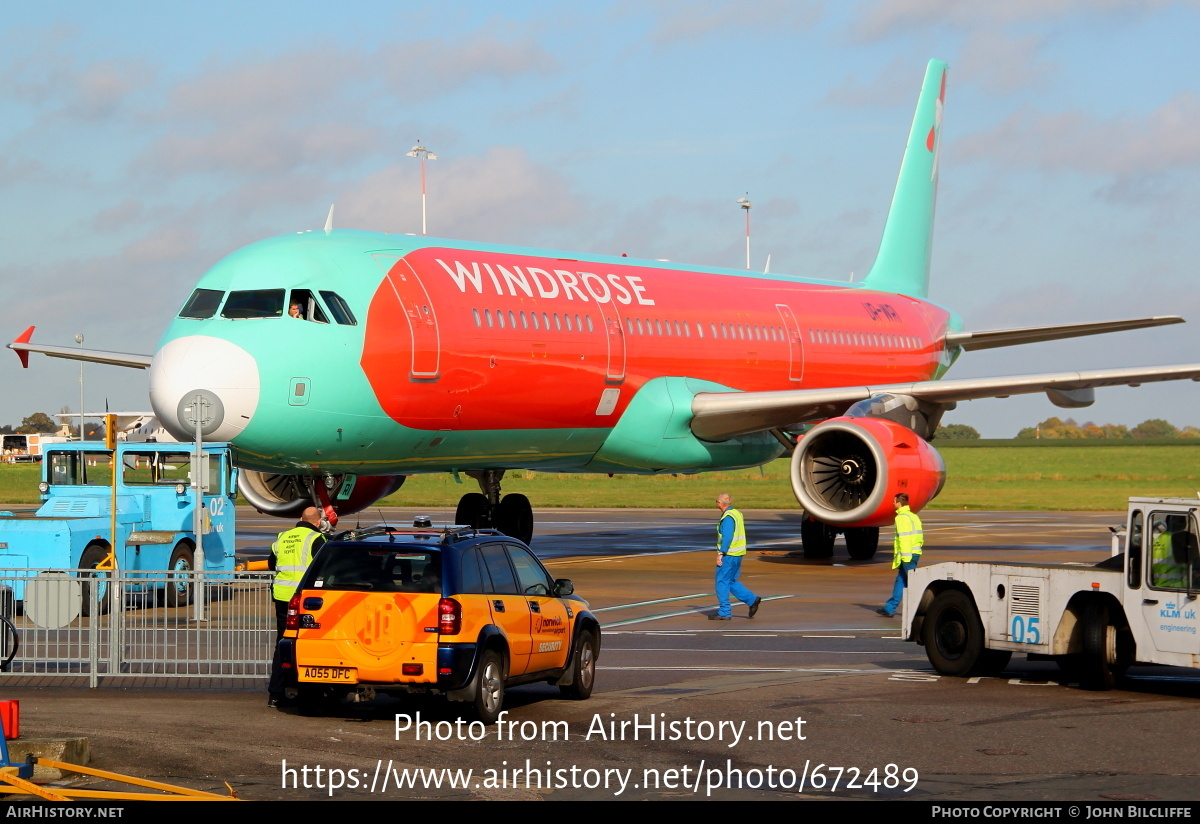 Aircraft Photo of UR-WRI | Airbus A321-231 | Windrose | AirHistory.net #672489