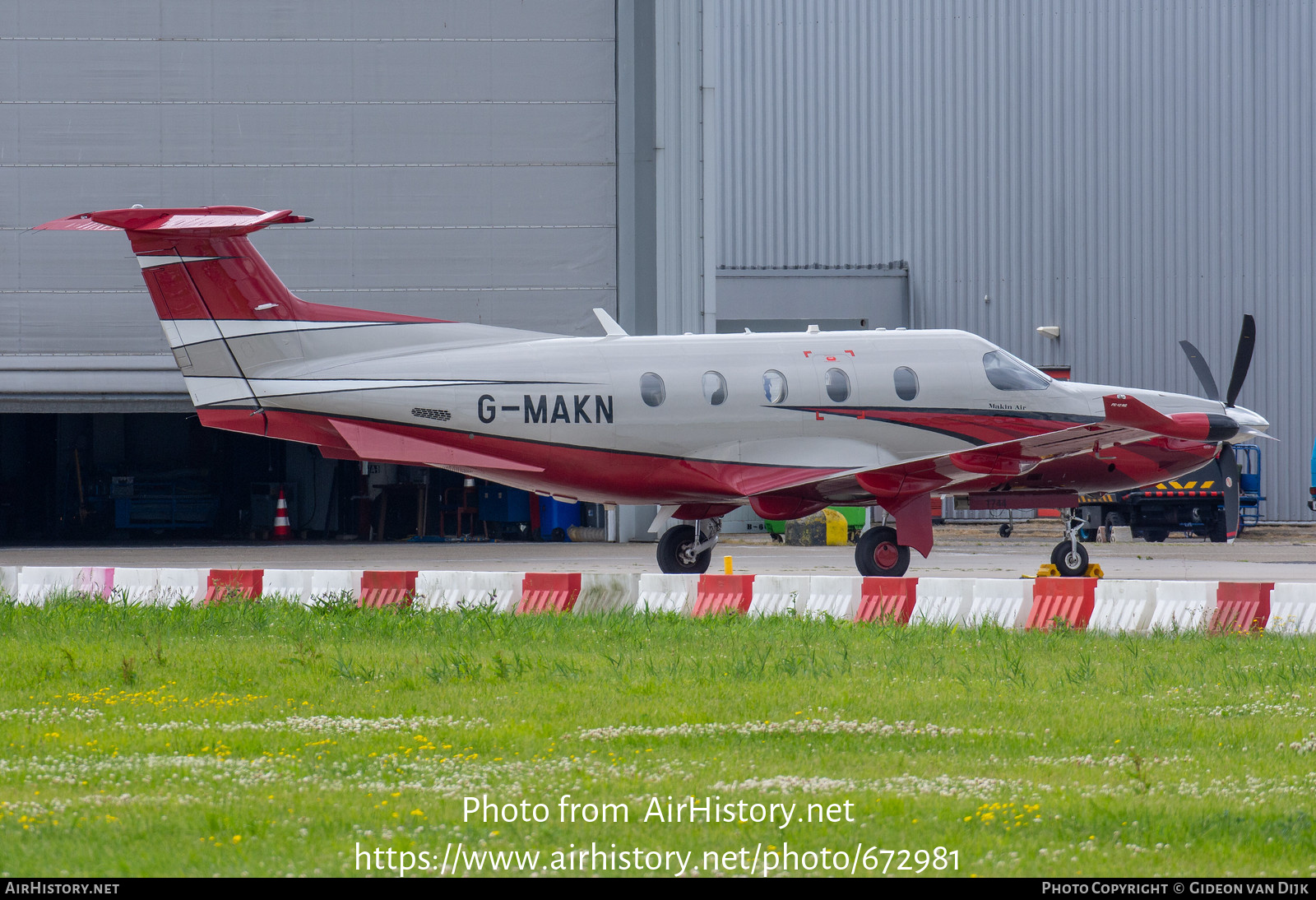 aircraft-photo-of-g-makn-pilatus-pc-12ng-pc-12-47e-makin-air