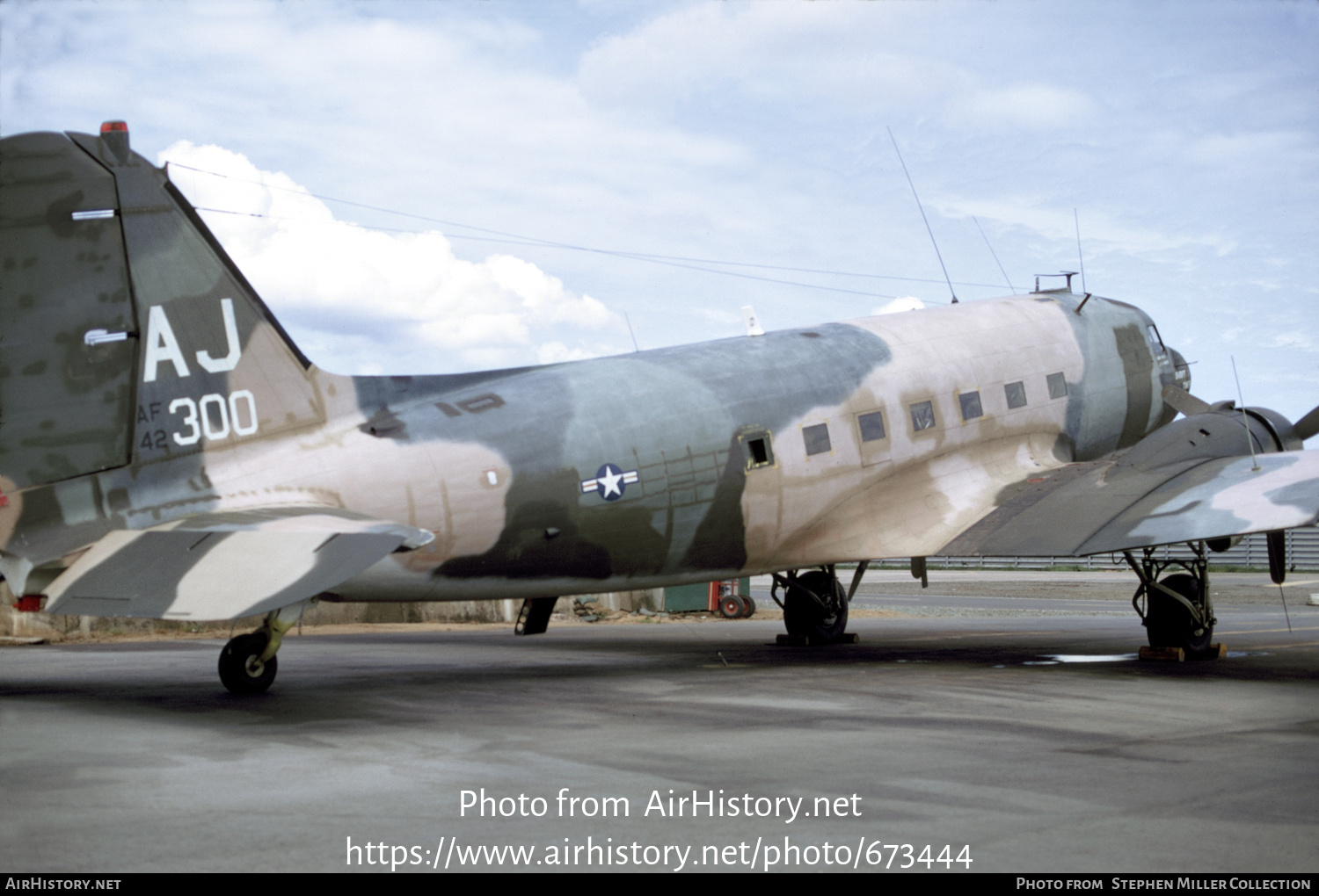 Aircraft Photo of 42-24300 / 42-300 | Douglas EC-47N Skytrain | USA ...