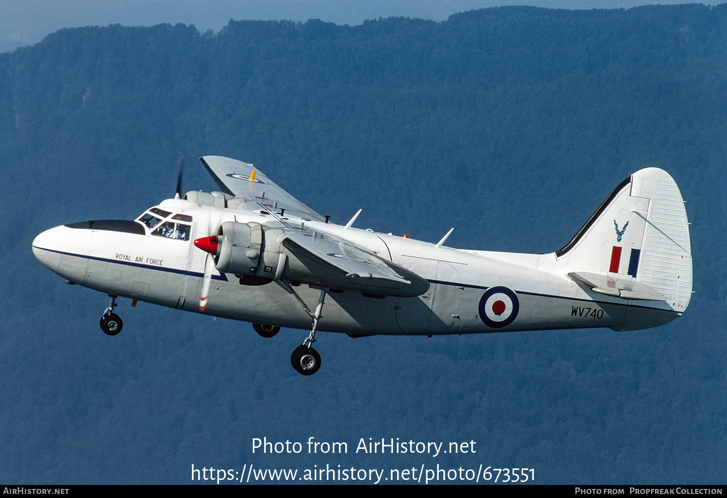 Aircraft Photo of G-BNPH / WV740 | Hunting Percival P.66 Pembroke C.1 | UK - Air Force | AirHistory.net #673551