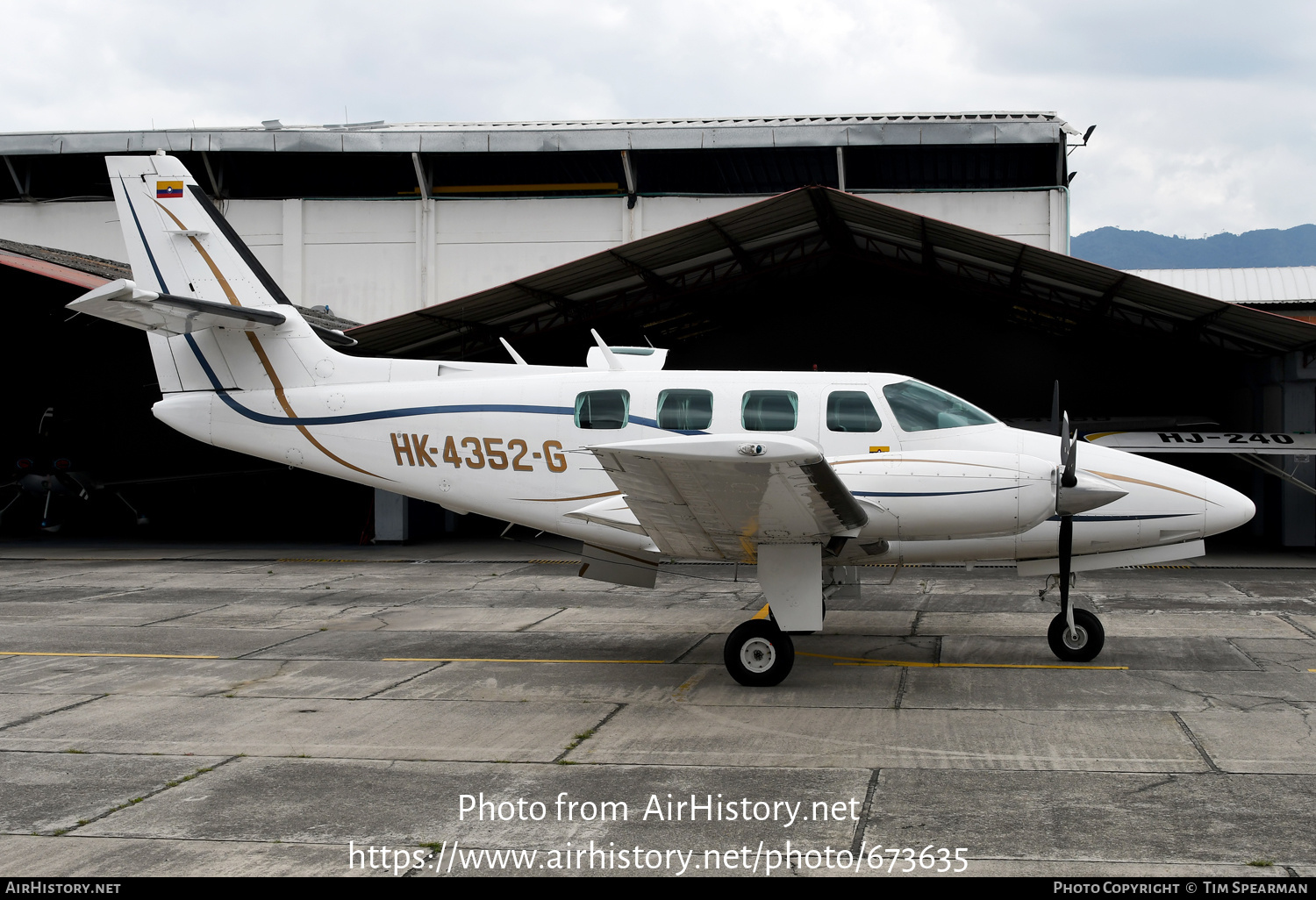 Aircraft Photo of HK-4352-G | Cessna T303 Crusader | AirHistory.net #673635
