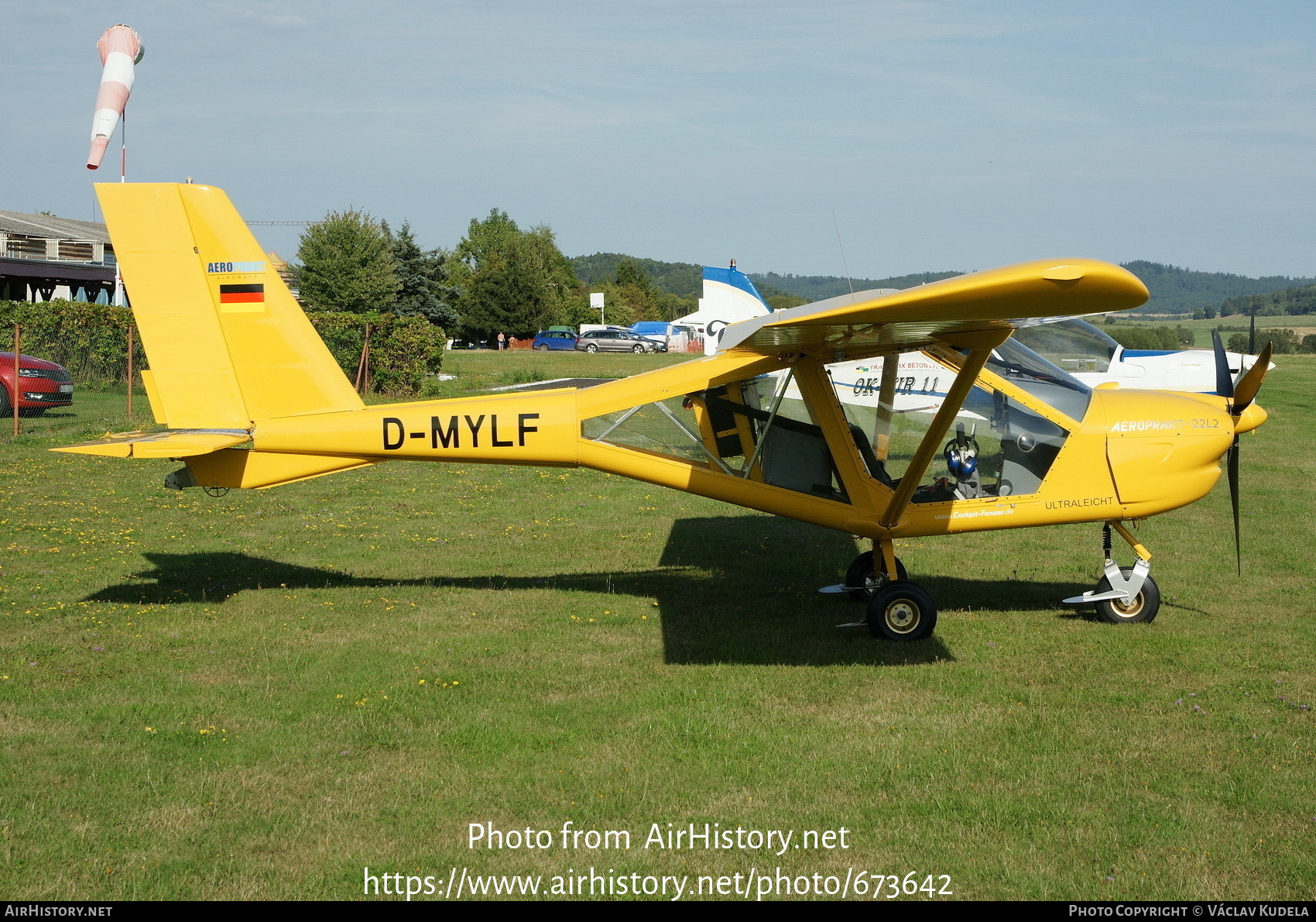 Aircraft Photo of D-MYLF | Aeroprakt A-22L2 Vision | AirHistory.net #673642