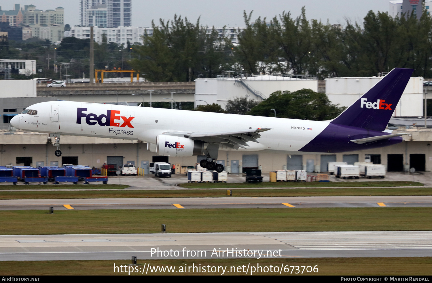 Aircraft Photo of N970FD | Boeing 757-28A | FedEx Express - Federal Express | AirHistory.net #673706