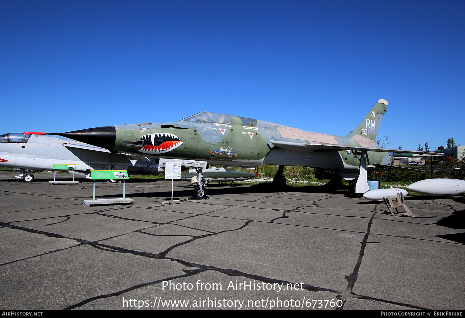 Aircraft Photo of 63-8331 / AF63-331 | Republic F-105F Thunderchief | USA - Air Force | AirHistory.net #673760