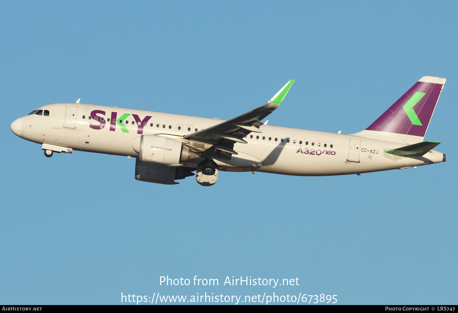 Aircraft Photo of CC-AZJ | Airbus A320-251N | Sky Airline | AirHistory.net #673895