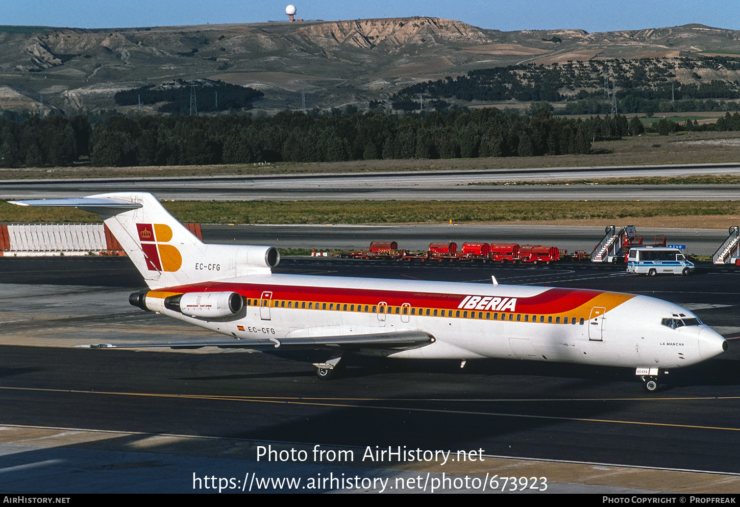 Aircraft Photo of EC-CFG | Boeing 727-256/Adv | Iberia | AirHistory.net #673923