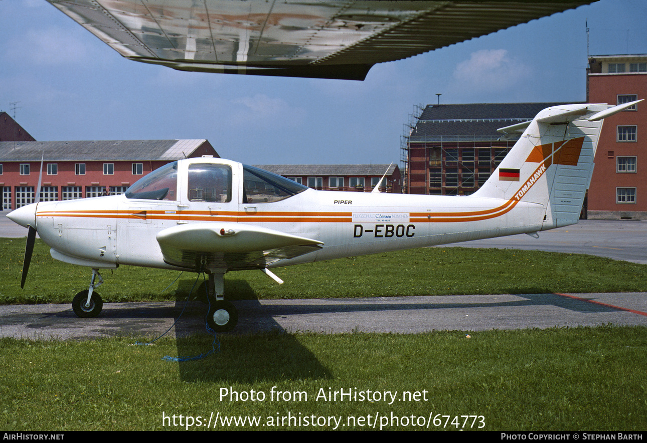 Aircraft Photo of D-EBOC | Piper PA-38-112 Tomahawk | Flugschule Clausen München | AirHistory.net #674773