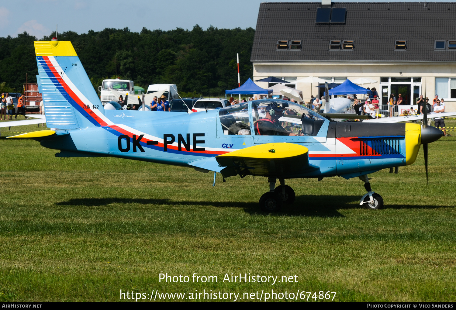 Aircraft Photo of OK-PNE | Zlin Z-142 | AirHistory.net #674867