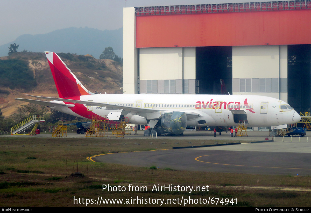 Aircraft Photo of N795AV | Boeing 787-8 Dreamliner | Avianca | AirHistory.net #674941