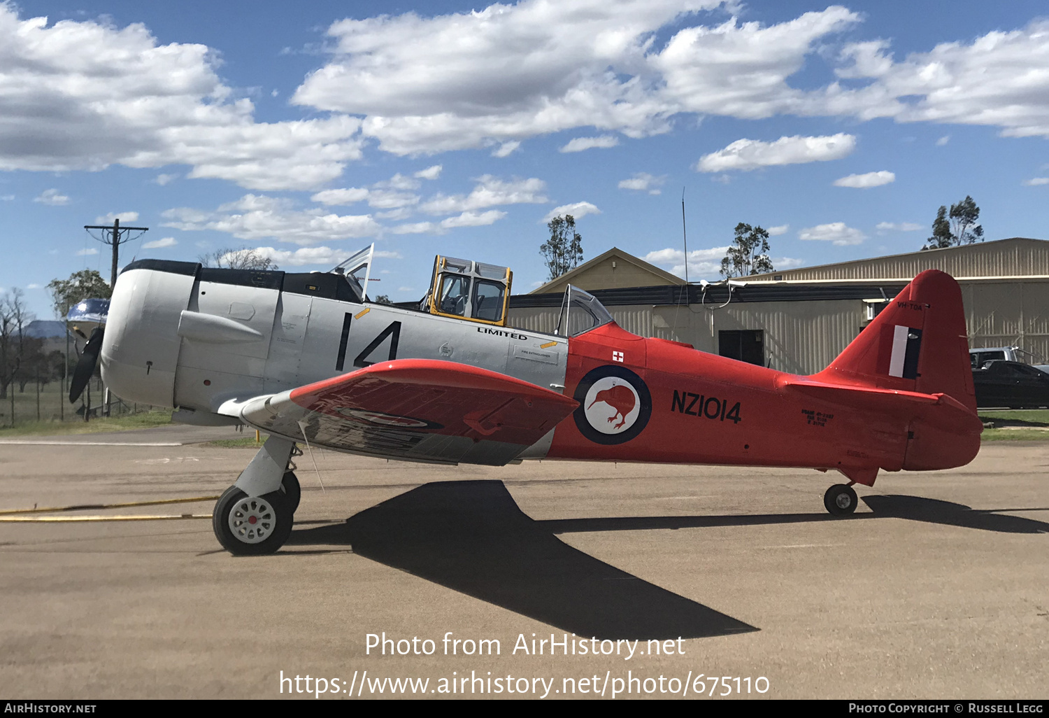 Aircraft Photo of VH-TOA / NZ1014 | North American SNJ-4 Texan | New Zealand - Air Force | AirHistory.net #675110