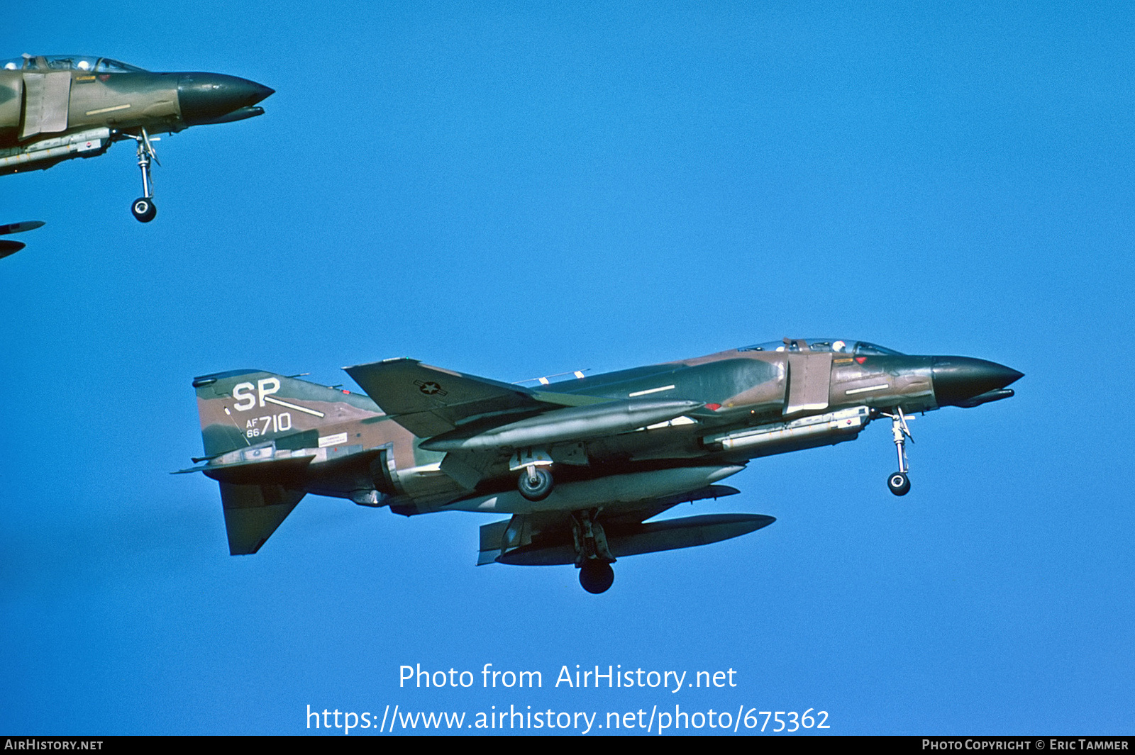 Aircraft Photo of 66-8710 / AF66-710 | McDonnell Douglas F-4D Phantom II | USA - Air Force | AirHistory.net #675362