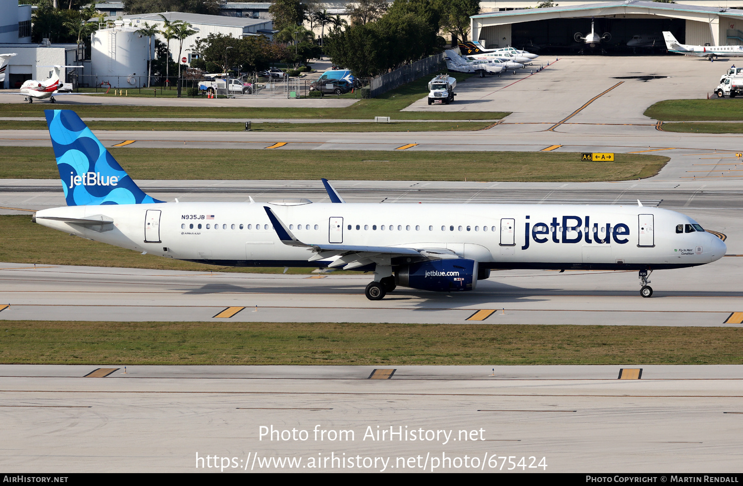 Aircraft Photo of N935JB | Airbus A321-231 | JetBlue Airways | AirHistory.net #675424