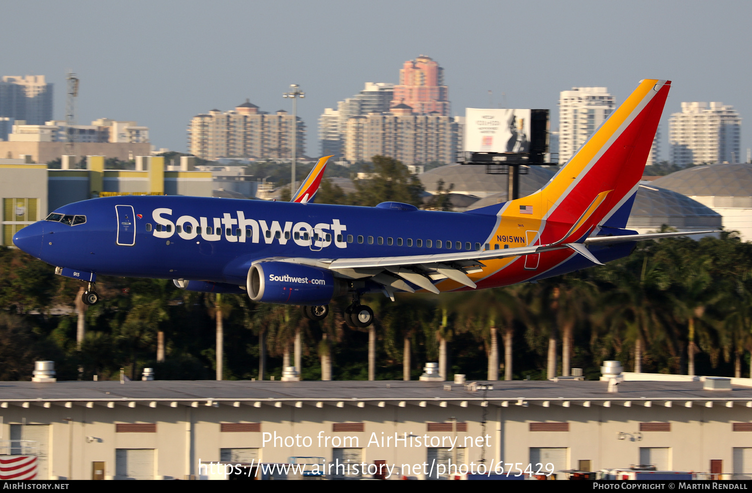 Aircraft Photo of N915WN | Boeing 737-7H4 | Southwest Airlines | AirHistory.net #675429