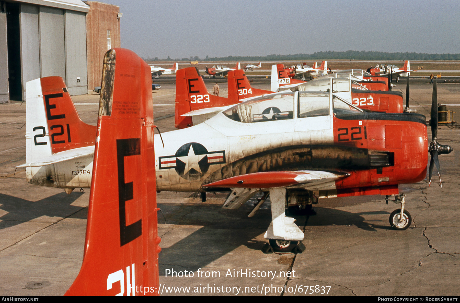 Aircraft Photo of 137764 | North American T-28B Trojan | USA - Navy | AirHistory.net #675837