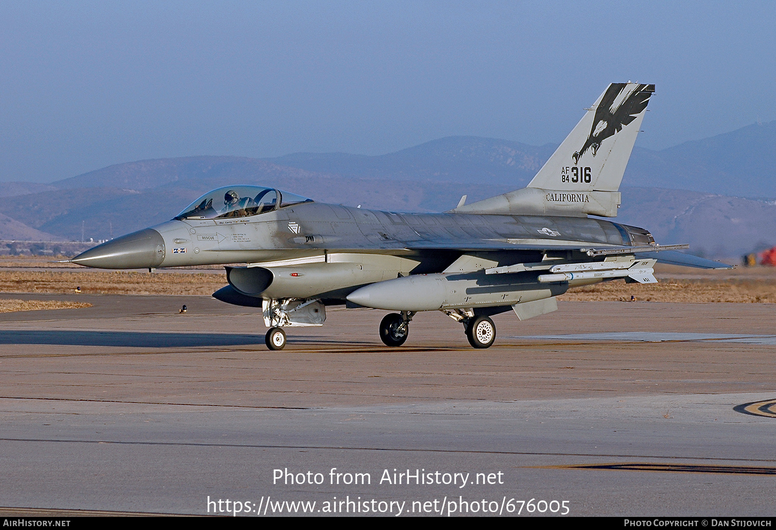 Aircraft Photo of 84-1316 / AF84-316 | General Dynamics F-16C Fighting Falcon | USA - Air Force | AirHistory.net #676005