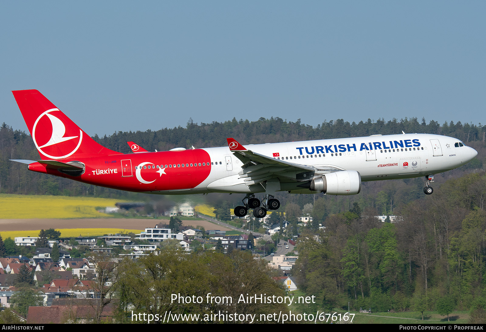 Aircraft Photo of TC-JNB | Airbus A330-203 | Turkish Airlines | AirHistory.net #676167