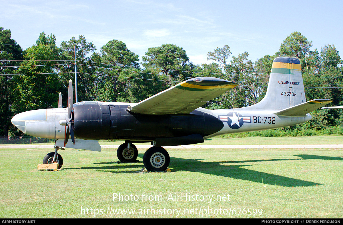 Aircraft Photo of 44-35732 / 435732 | Douglas B-26C Invader | USA - Air Force | AirHistory.net #676599