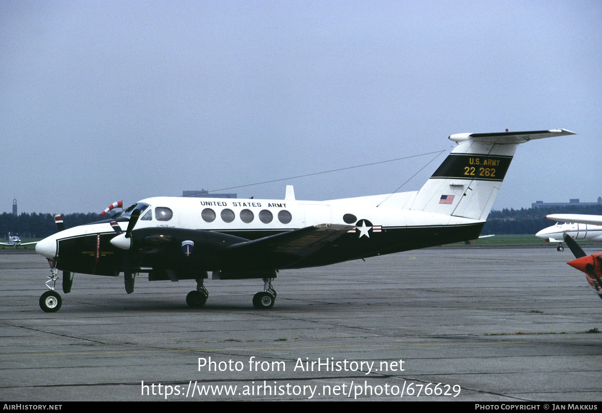 Aircraft Photo of 73-22262 / 22262 | Beech C-12C Huron | USA - Army | AirHistory.net #676629