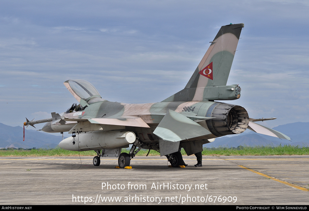 Aircraft Photo of 9864 | General Dynamics F-16A Fighting Falcon | Venezuela - Air Force | AirHistory.net #676909