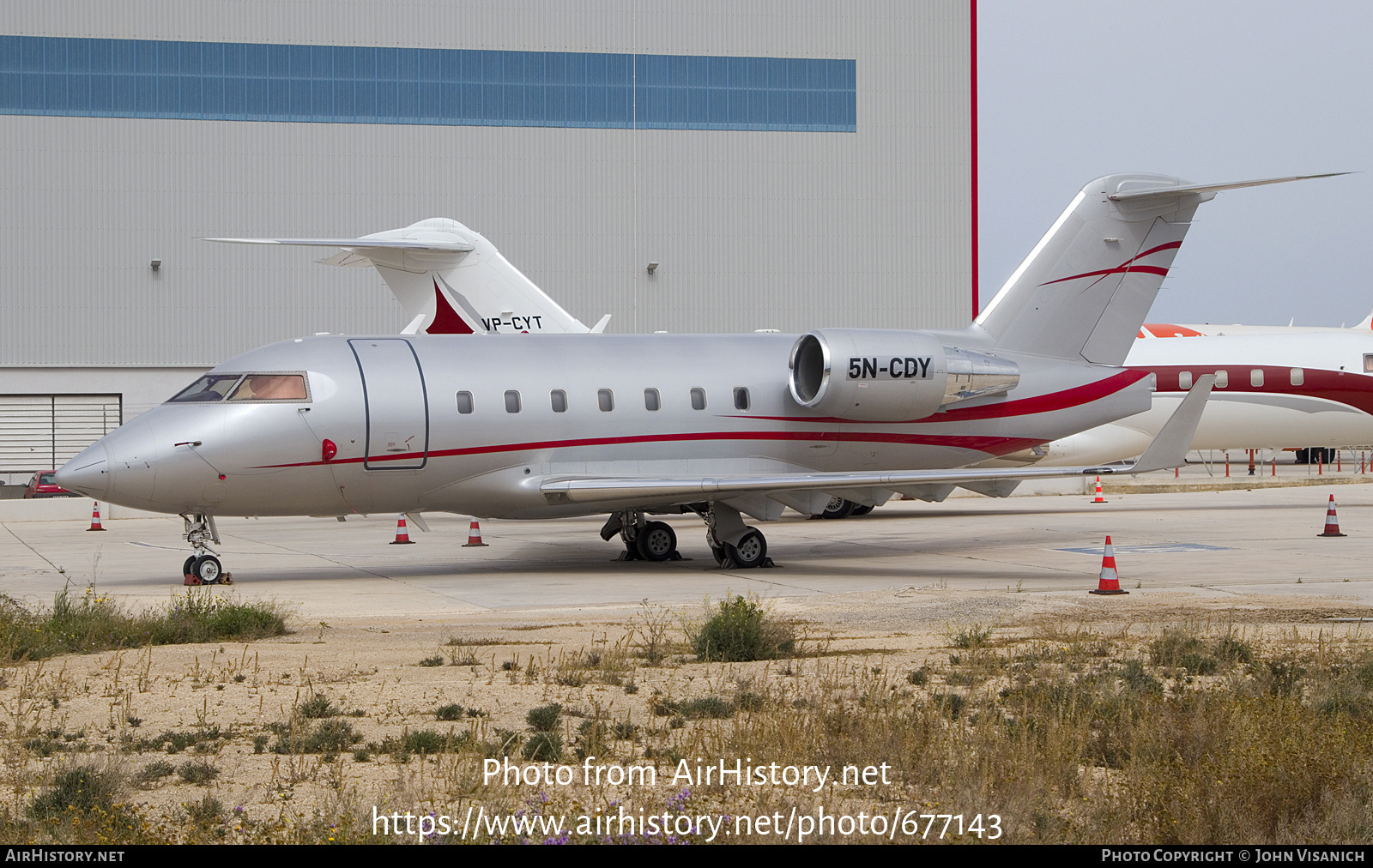 Aircraft Photo of 5N-CDY | Bombardier Challenger 604 (CL-600-2B16) | AirHistory.net #677143