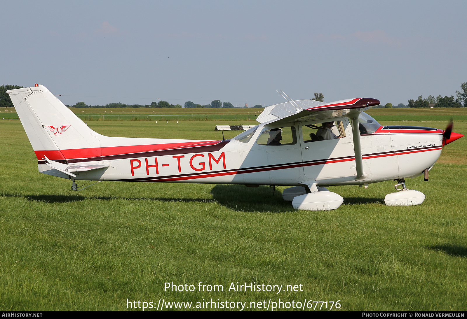 Aircraft Photo of PH-TGM | Reims F172N Skyhawk 100 | Special Air Academy | AirHistory.net #677176