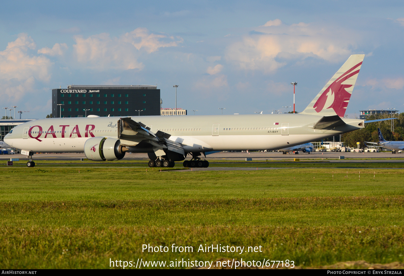 Aircraft Photo of A7-BAY | Boeing 777-3DZ/ER | Qatar Airways | AirHistory.net #677183