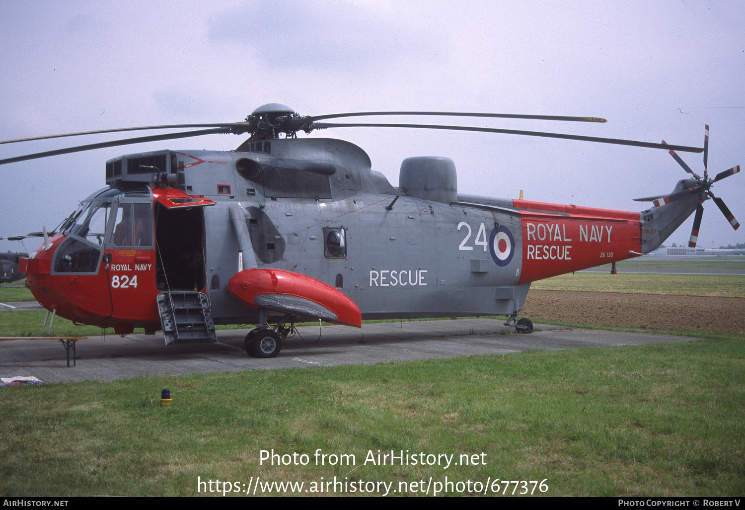 Aircraft Photo of ZA130 | Westland WS-61 Sea King HU5 | UK - Navy | AirHistory.net #677376