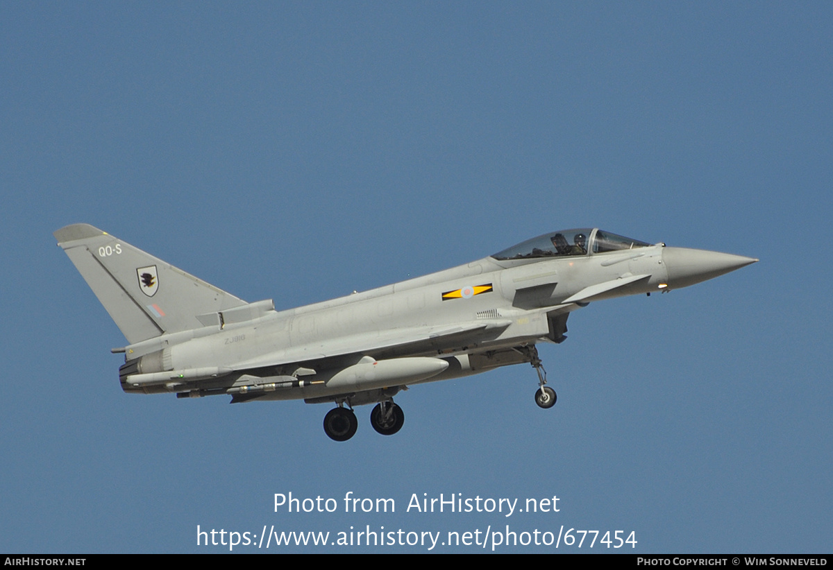 Aircraft Photo of ZJ916 | Eurofighter EF-2000 Typhoon FGR4 | UK - Air Force | AirHistory.net #677454