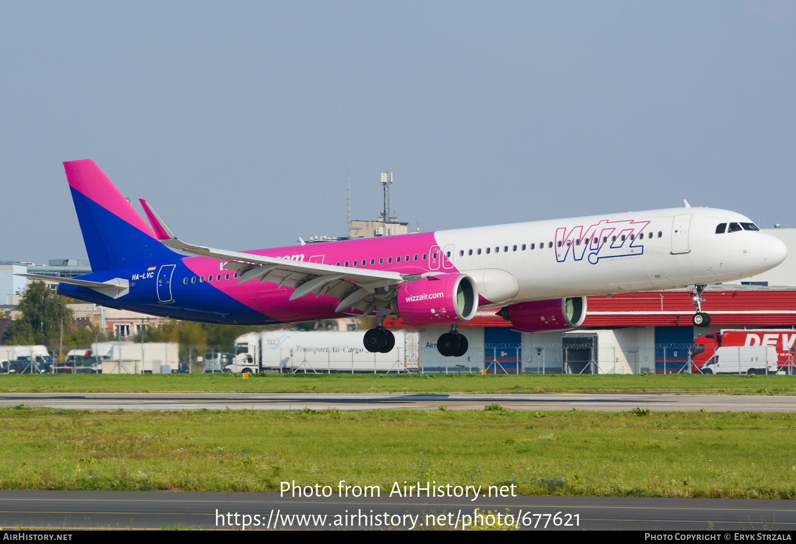 Aircraft Photo of HA-LVC | Airbus A321-271NX | Wizz Air | AirHistory.net #677621