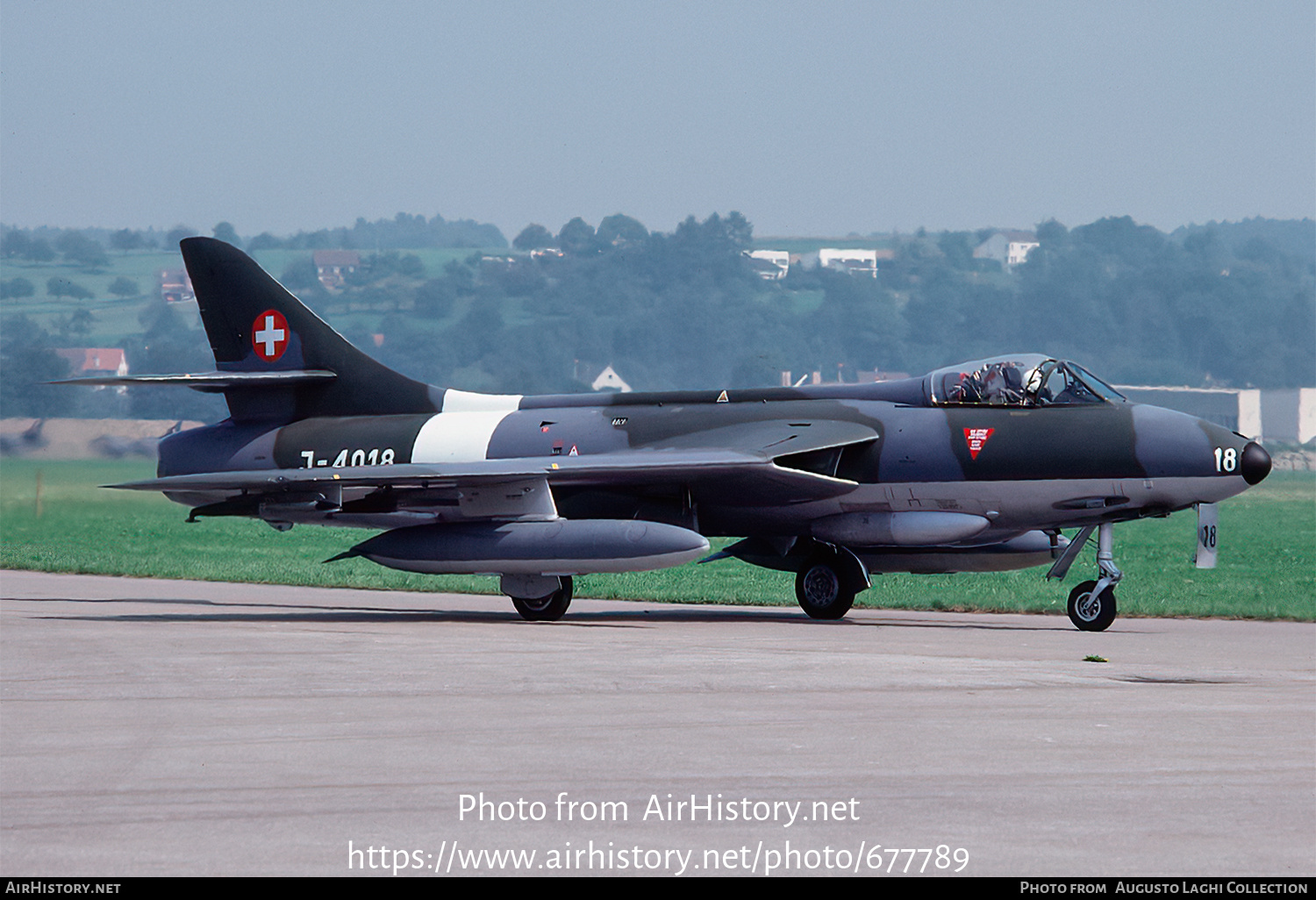 Aircraft Photo of J-4018 | Hawker Hunter F58 | Switzerland - Air Force | AirHistory.net #677789