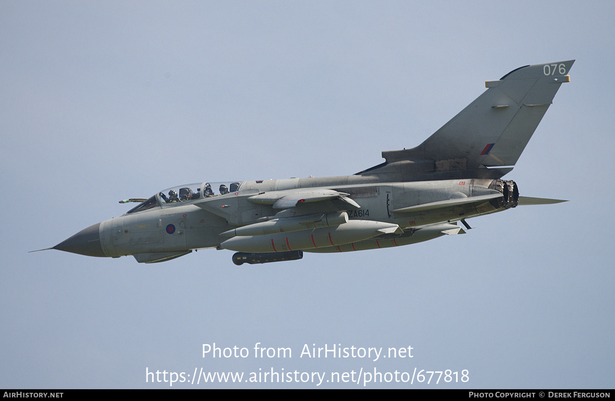 Aircraft Photo of ZA614 | Panavia Tornado GR4 | UK - Air Force | AirHistory.net #677818