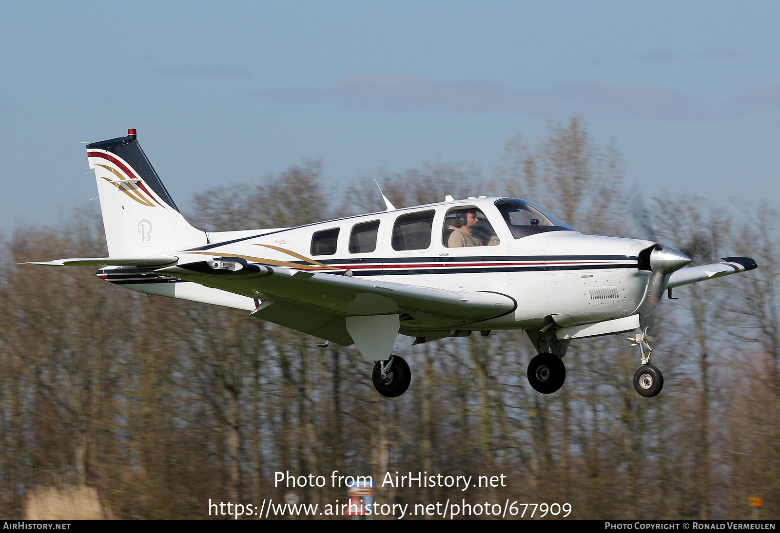 Aircraft Photo of N28GJ | Raytheon G36 Bonanza | AirHistory.net #677909