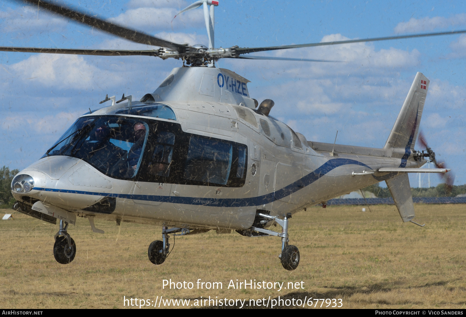 Aircraft Photo of OY-HZE | Agusta A-109A Mk2 | AirHistory.net #677933