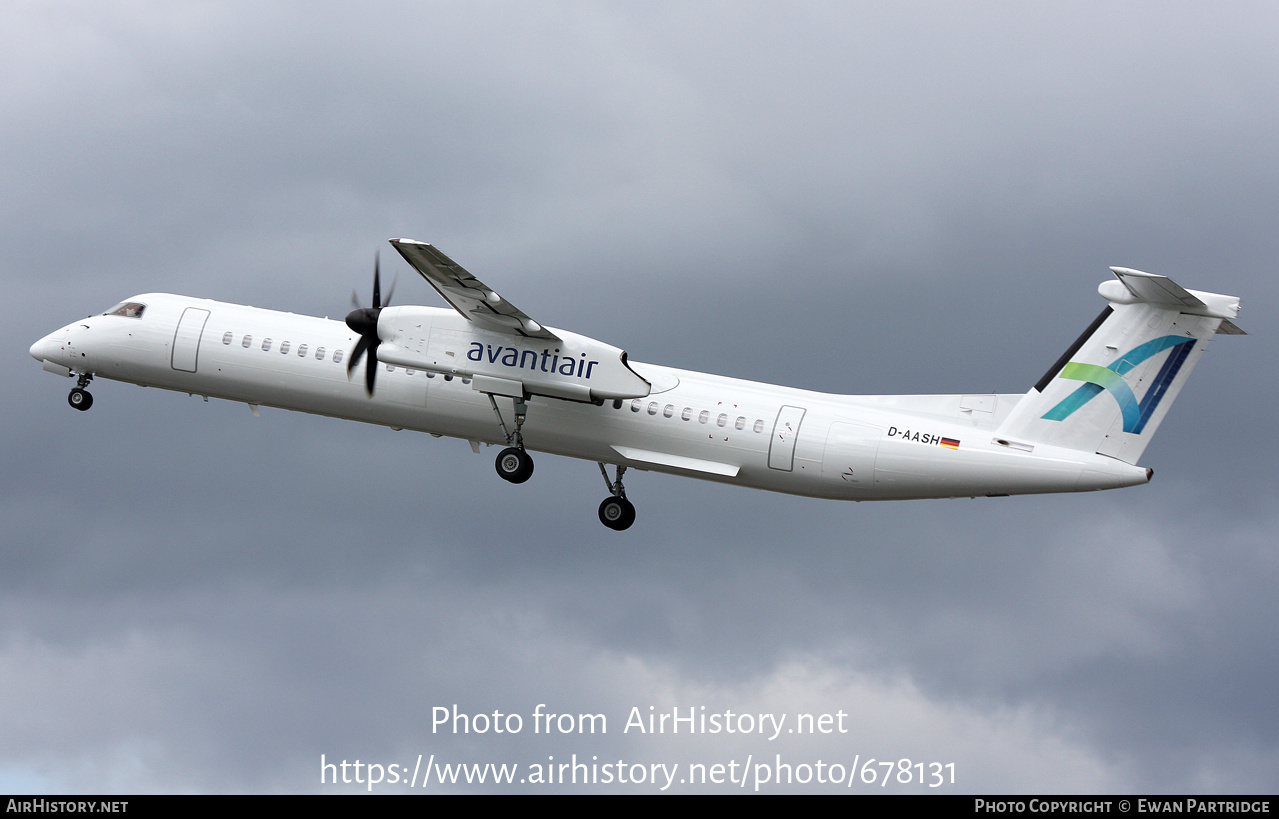 Aircraft Photo of D-AASH | Bombardier DHC-8-402 Dash 8 | Avanti Air ...